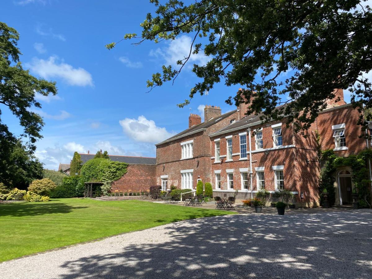 Poulton-le-Fylde Singleton Lodge Country House Hotel المظهر الخارجي الصورة